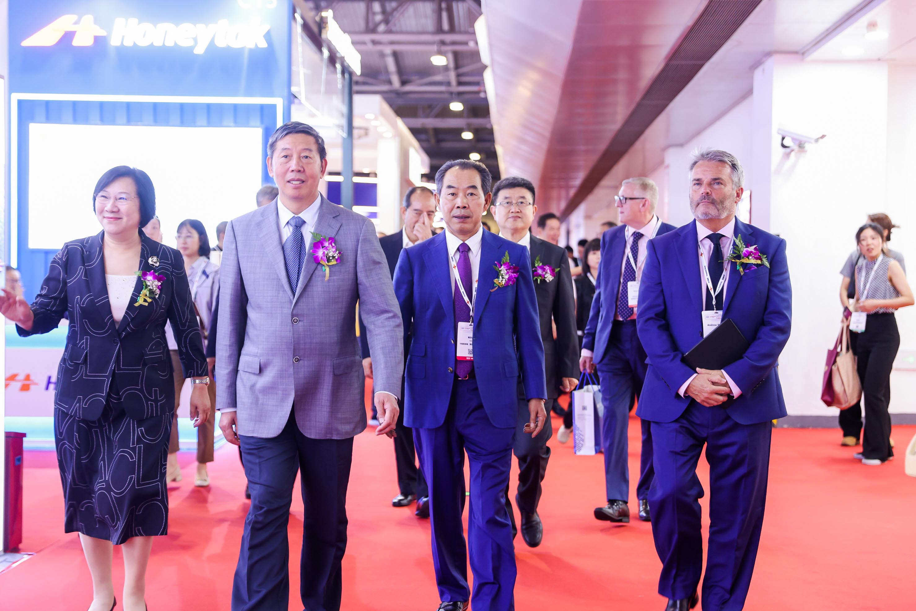 Opening Ceremony 01